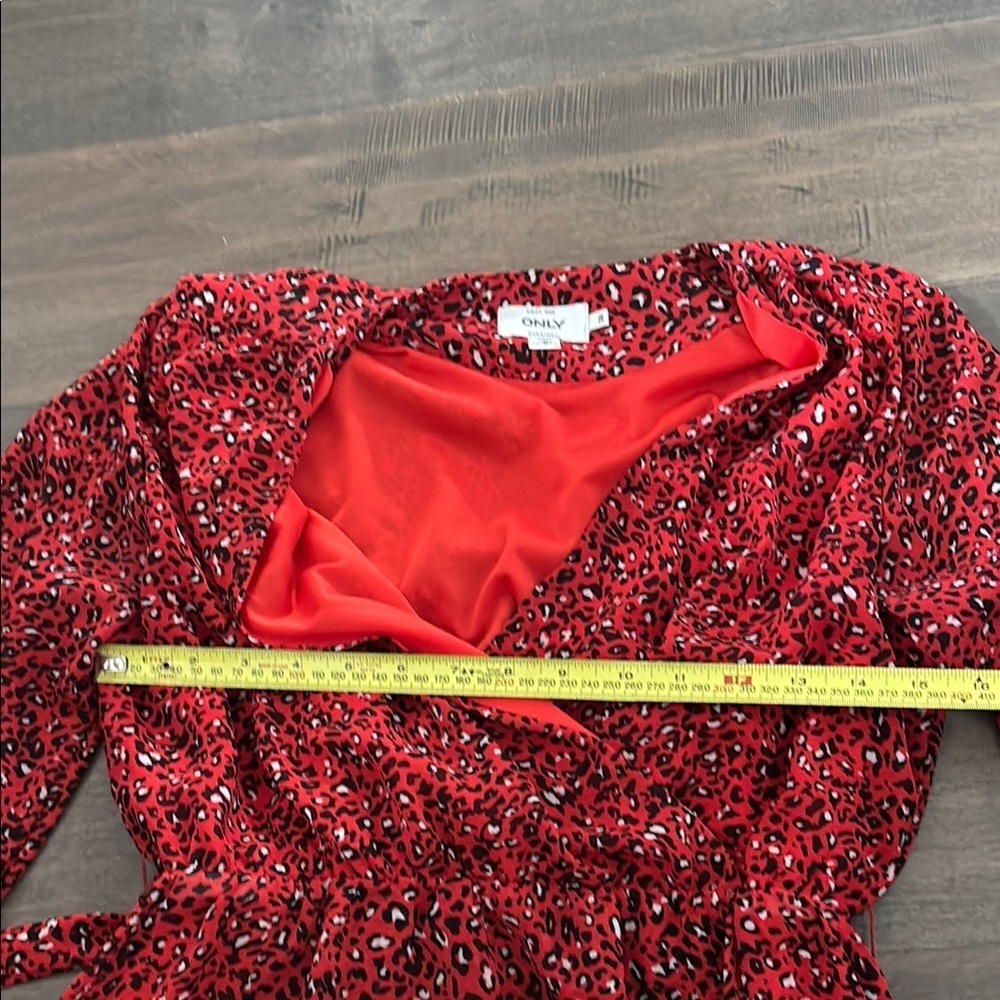 Only Red and Black Wrap Sundress with Sheer Bishop Sleeves - Picture 9 of 10